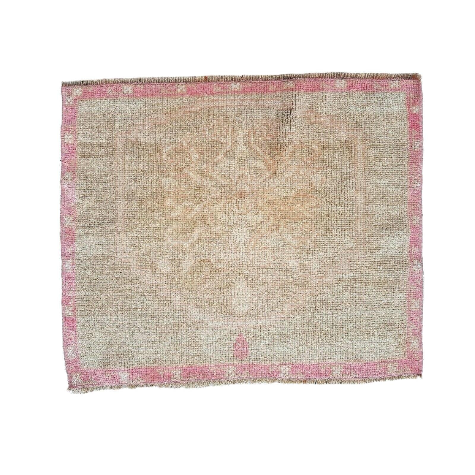 Vintage Oushak Rug 23'' x 28''