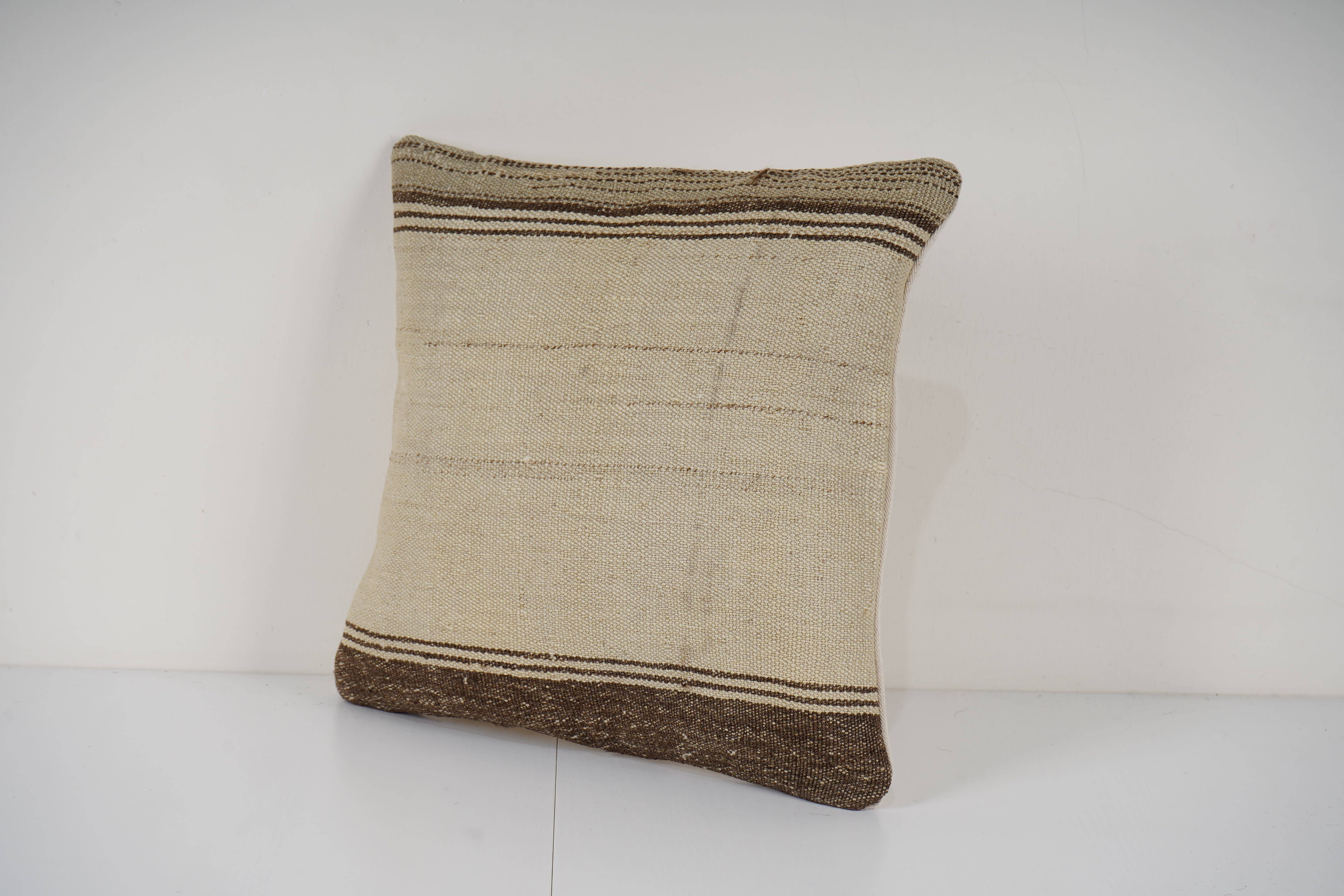 Kilim Pillow Cover | 16'' x 16''