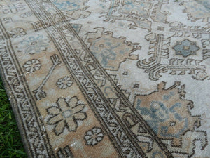 Vintage Turkish Rug 4'9'' x 8'10''