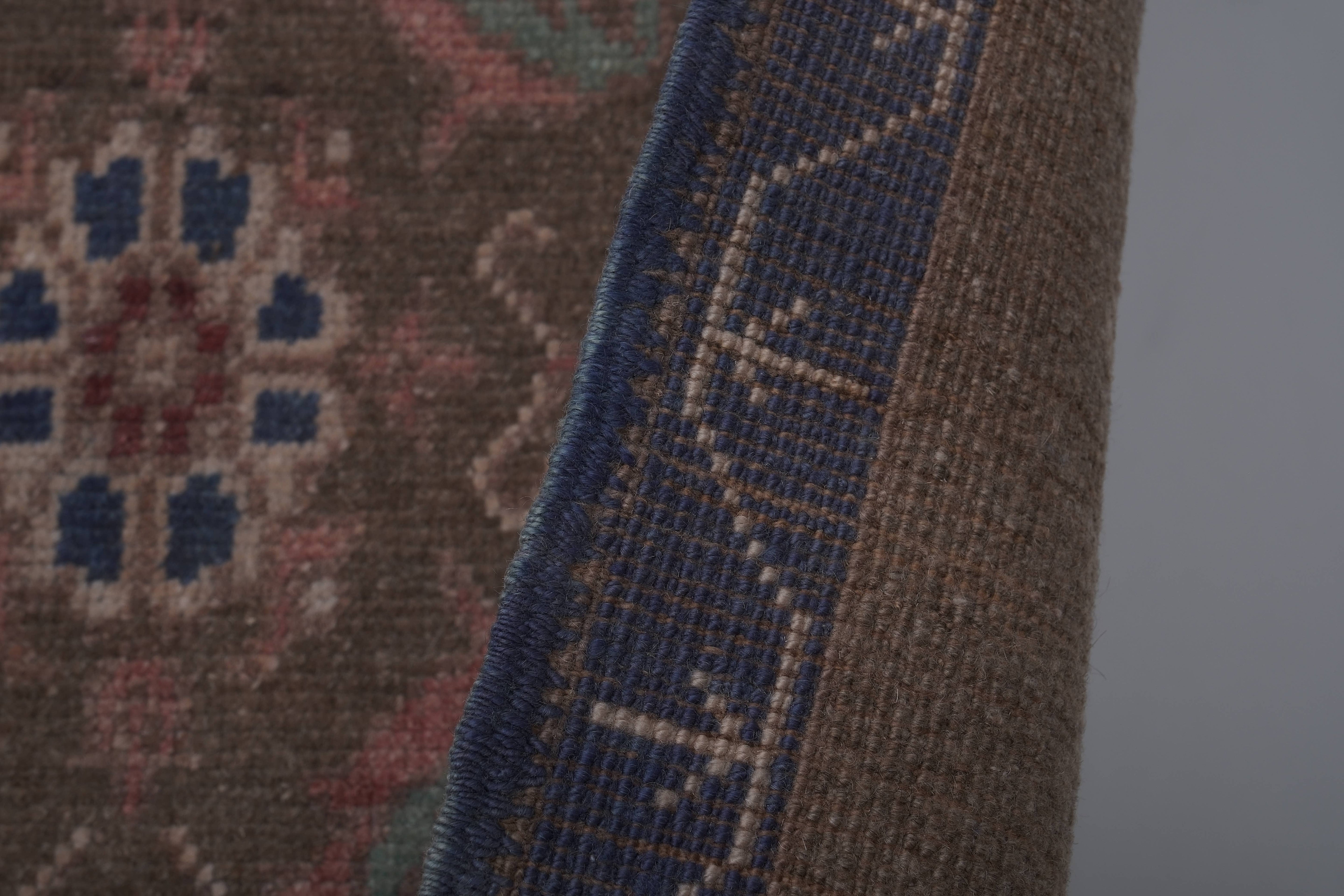 Vintage Turkish Karapinar Rug 2'6'' x 7'5''