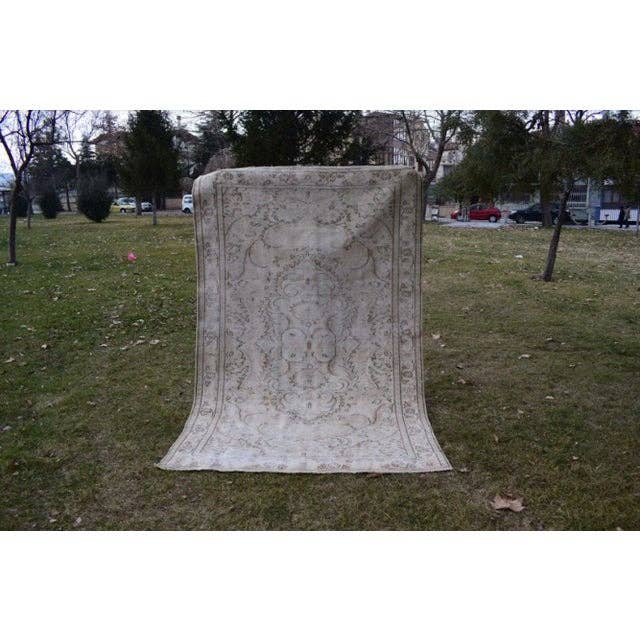 Vintage Turkish Rug 5'5'' x 8'5''