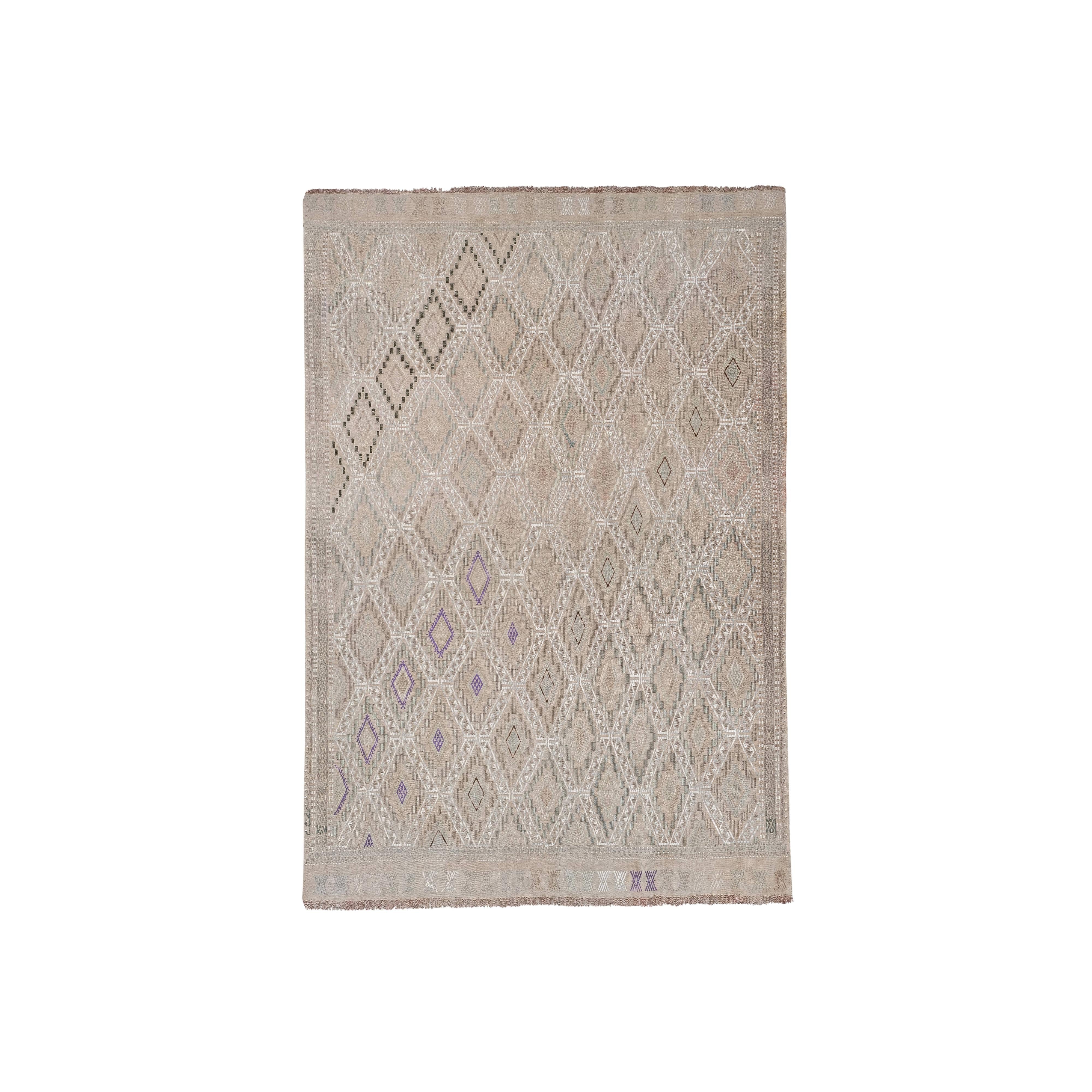 Vintage Turkish Kilim Rug 5'2'' x 7'5'' | VintagePillowsStore