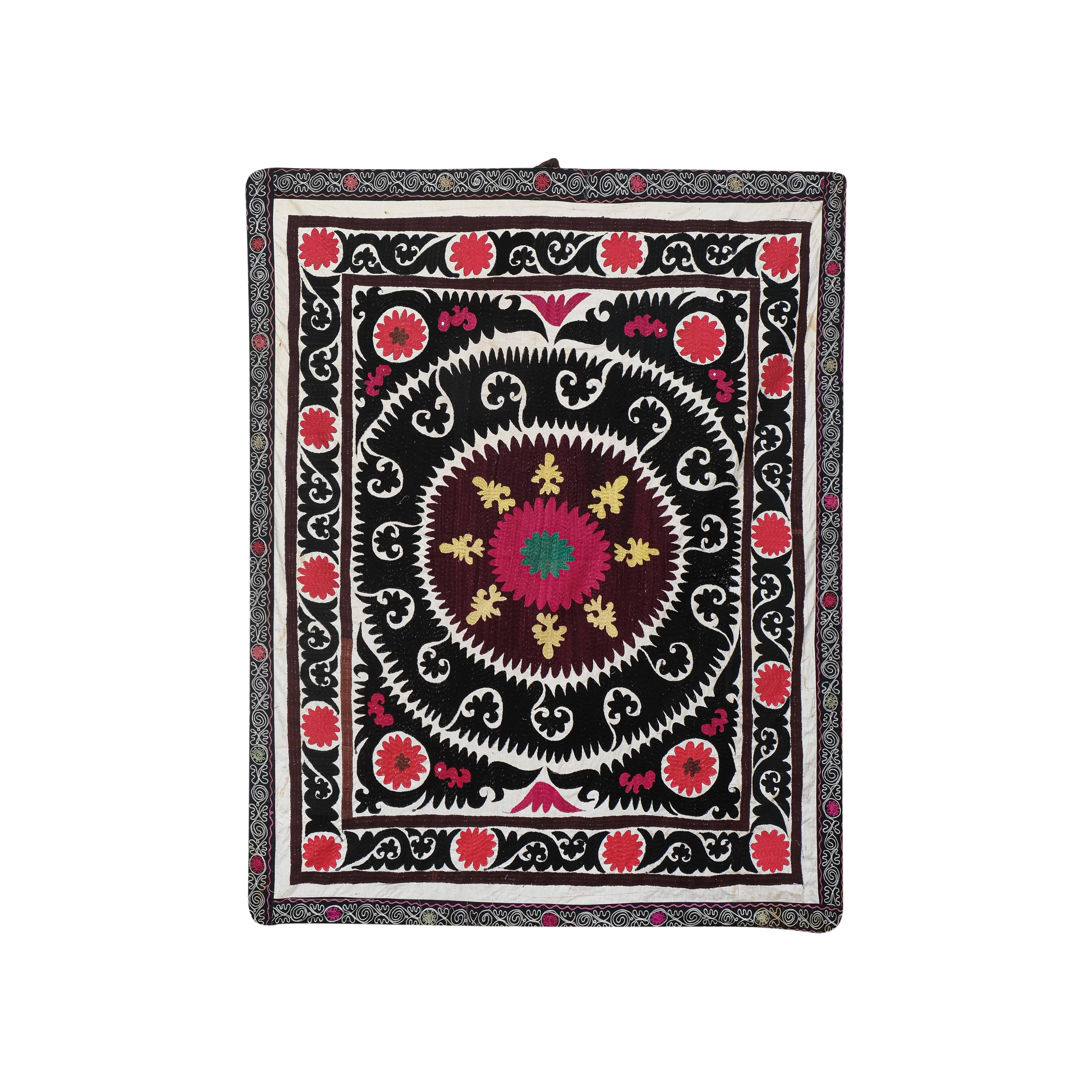 Suzani Wall Hanging & Bedspread | 4'7'' x 5'8''