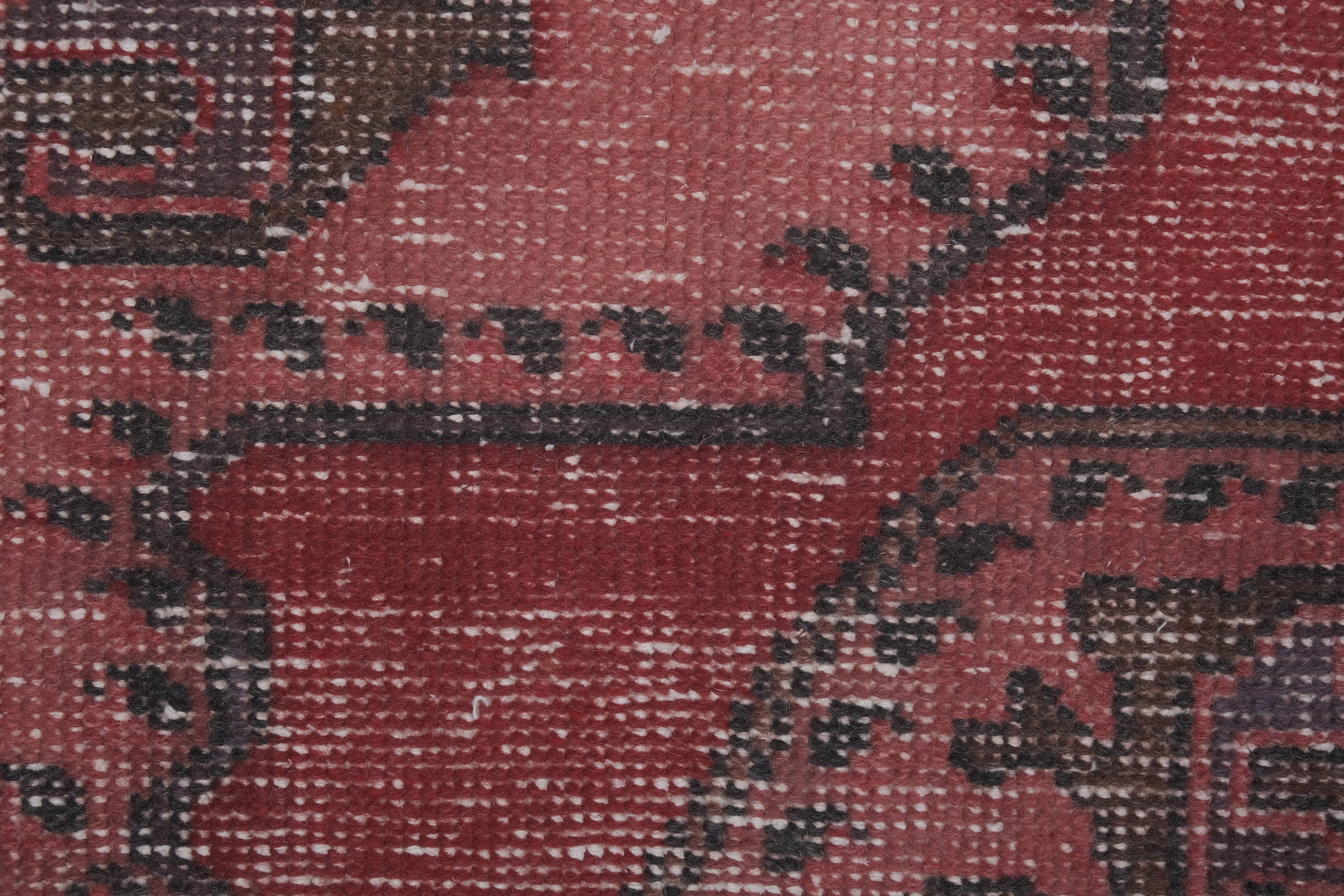 Vintage Turkish Rug 4'1'' x 6'7''