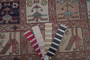 Vintage Turkish Soumac Kilim Rug 4'1'' x 5'8''