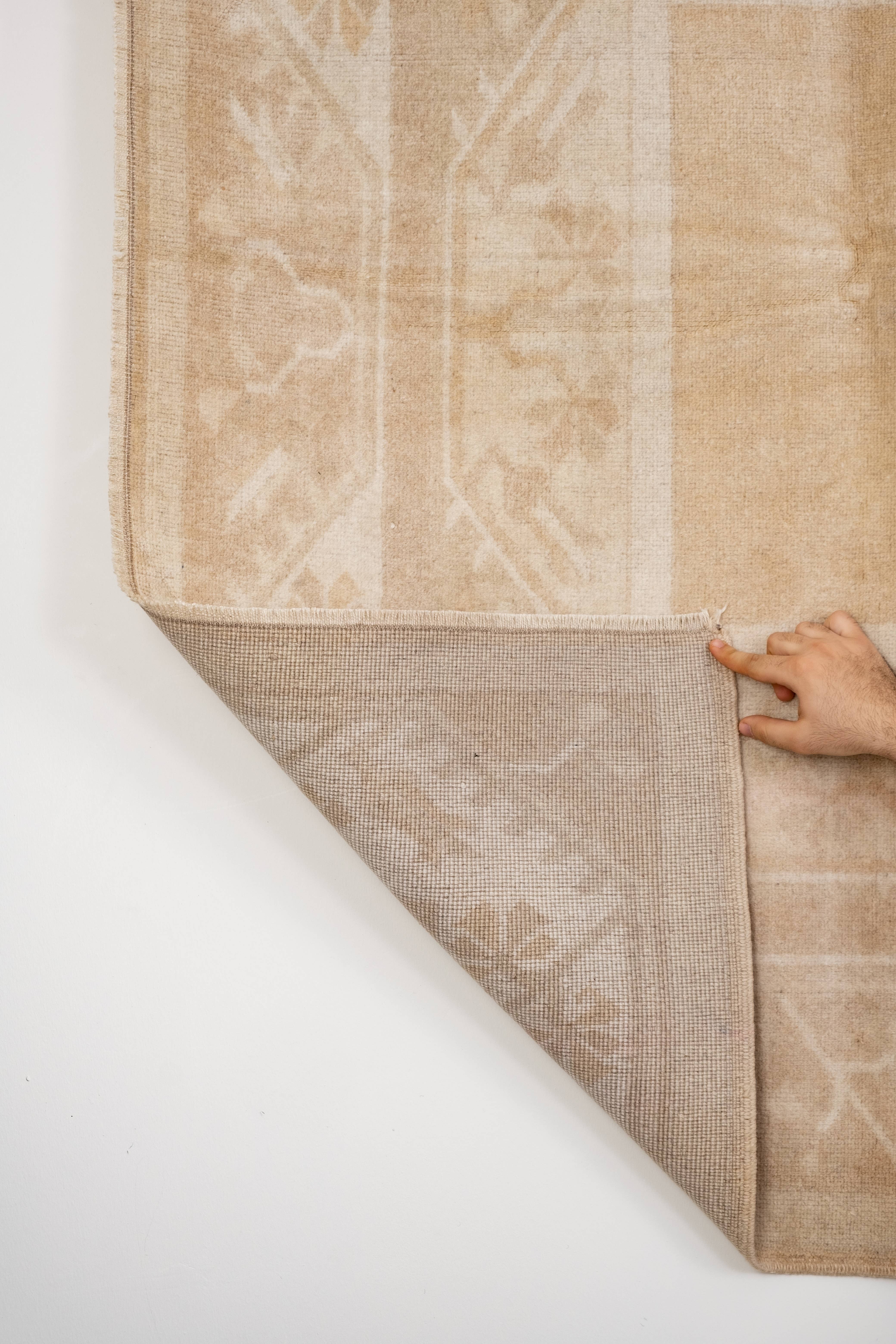 Vintage Oushak Rug 5'4'' x 8'4''