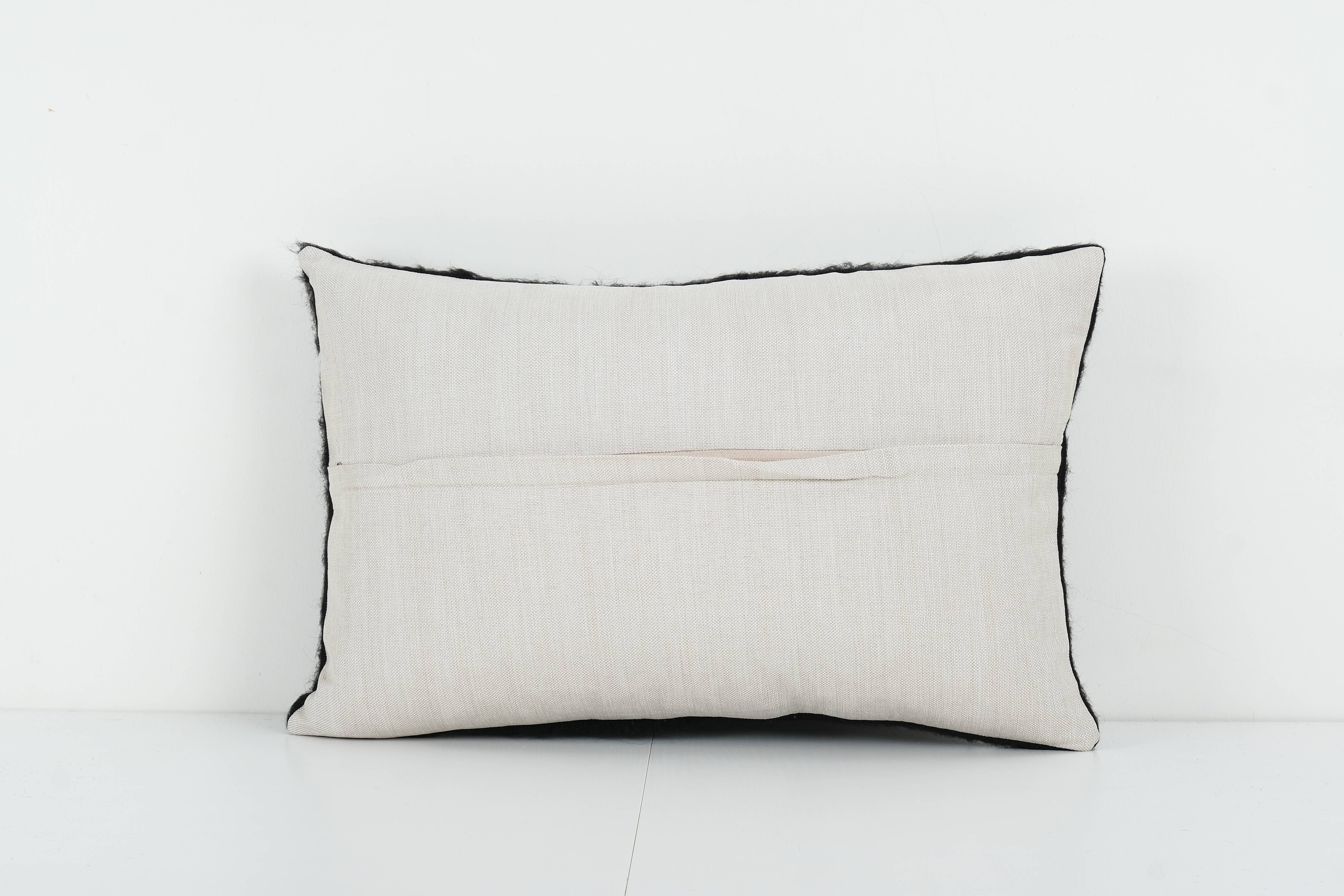 Kilim Pillow Cover | 16'' x 24''