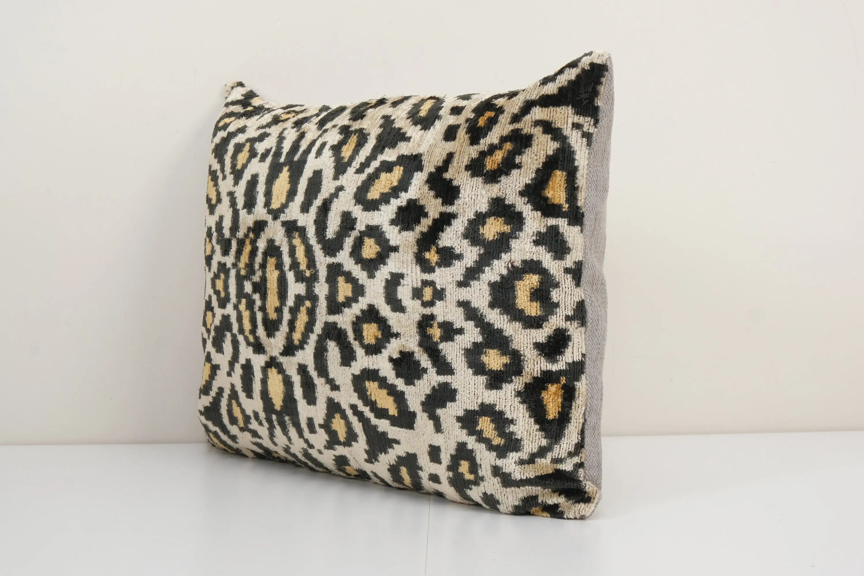 Silk Ikat Velvet Pillow Cover | 16'' x 24''