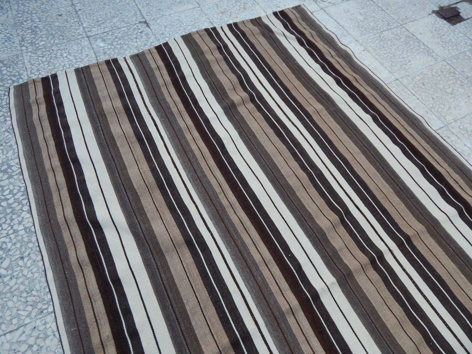 Vintage Turkish Kilim Rug 5' x 8'5''