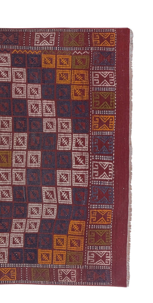 Vintage Turkish Kilim Rug 4'6'' x 6'8''