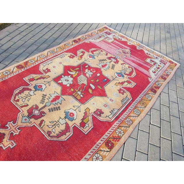 Vintage Turkish Rug 4'8'' x 8'11''