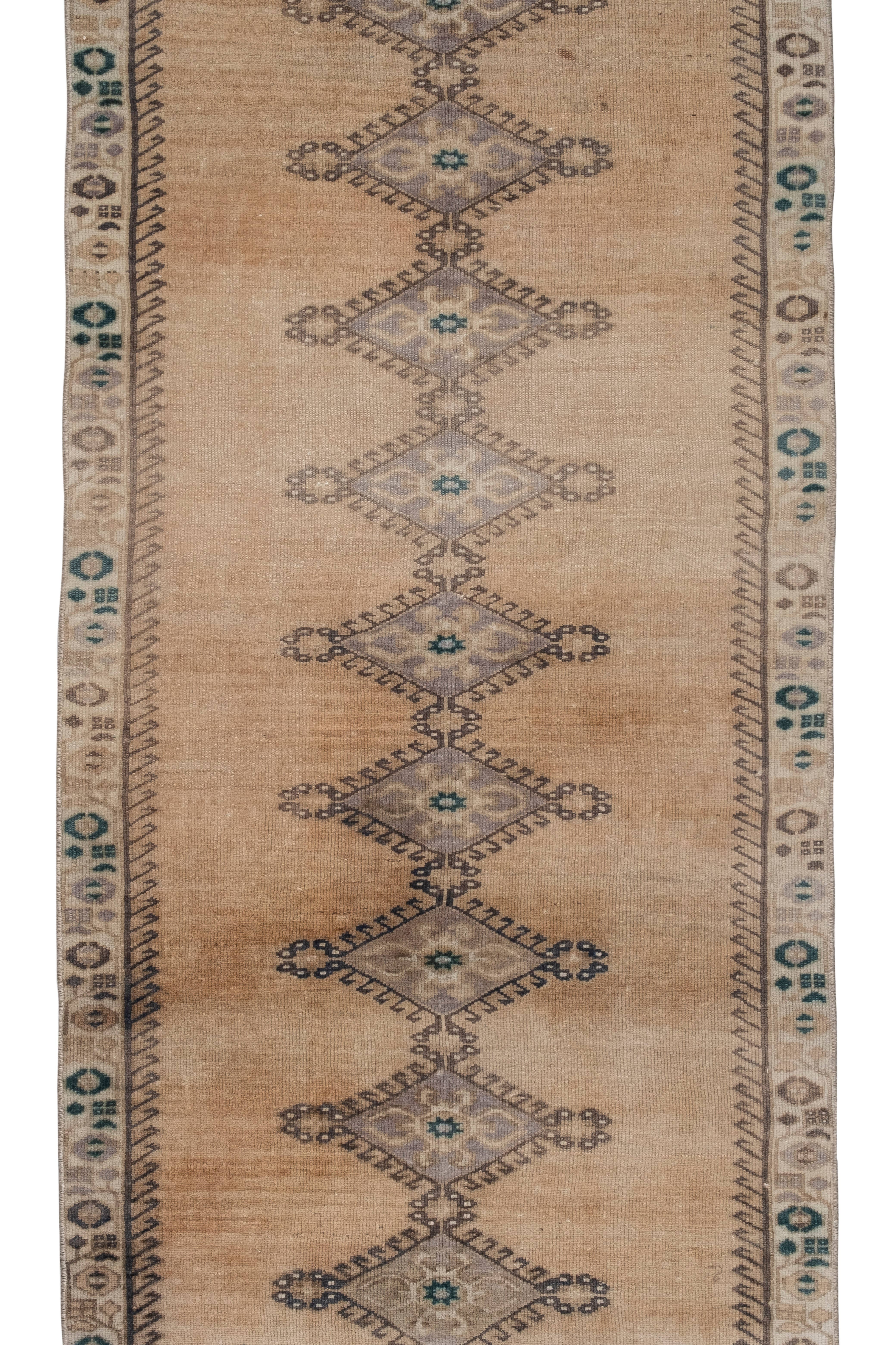 Vintage Oushak Runner 3'3'' x 7'6''