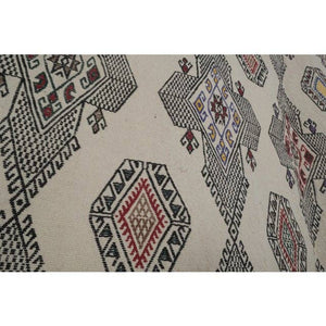 Vintage Turkish Kilim Rug 5'1'' x 7'4''