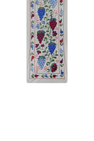 Suzani Runner | 1'4'' x 5'9''