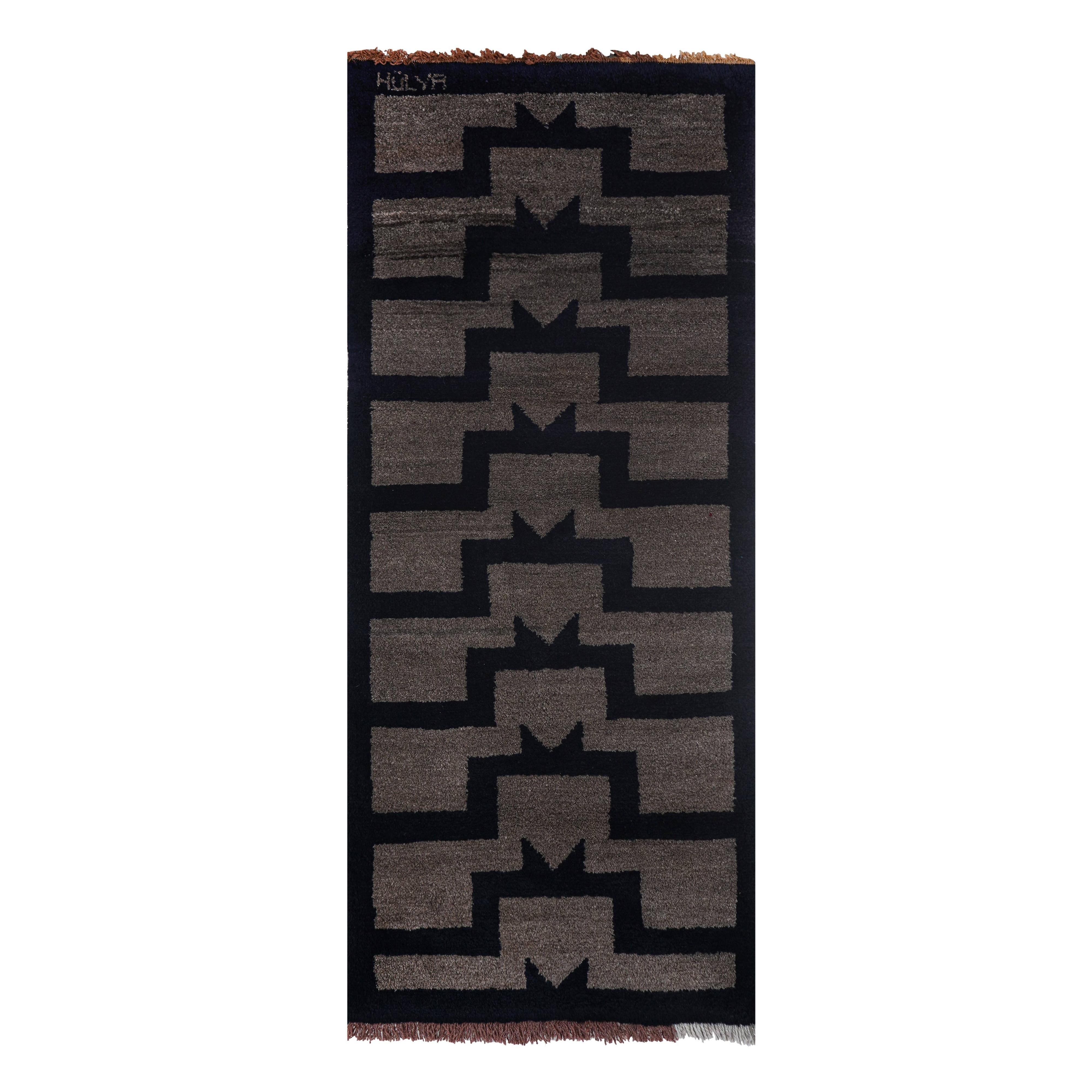 Vintage Turkish Tulu Rug 2'7'' x 6'2''