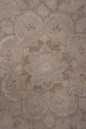Vintage Turkish Rug 4'9'' x 9'6''