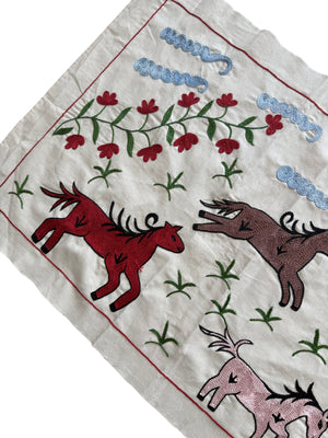 Handmade Uzbek Suzani Table Runner, Horse Embroidery, Cotton Embroidery Wall Decor 1'8'' x 4'8'' - detail 4