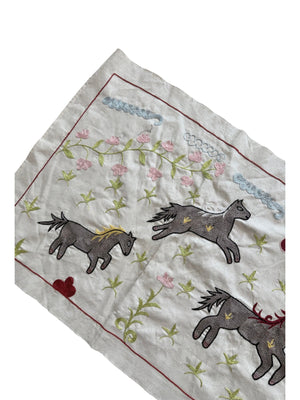 Hand-Embroidered Horse Suzani Tapestry - Tashkent Embroidered Cotton Runner 1'8'' x 5'0'' - detail 4