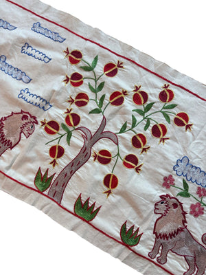 Hand-Embroidered Lion Suzani Tapestry - Uzbek Pictorial Textile 1'8'' x 4'7'' - detail 3