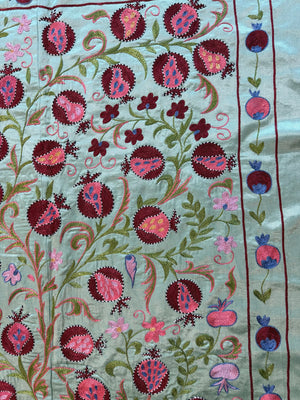Bird Silk Suzani Embroidery Wall Decor - Boho Green Bukhara Embroidery 3'5'' x 6'3'' - detail 5