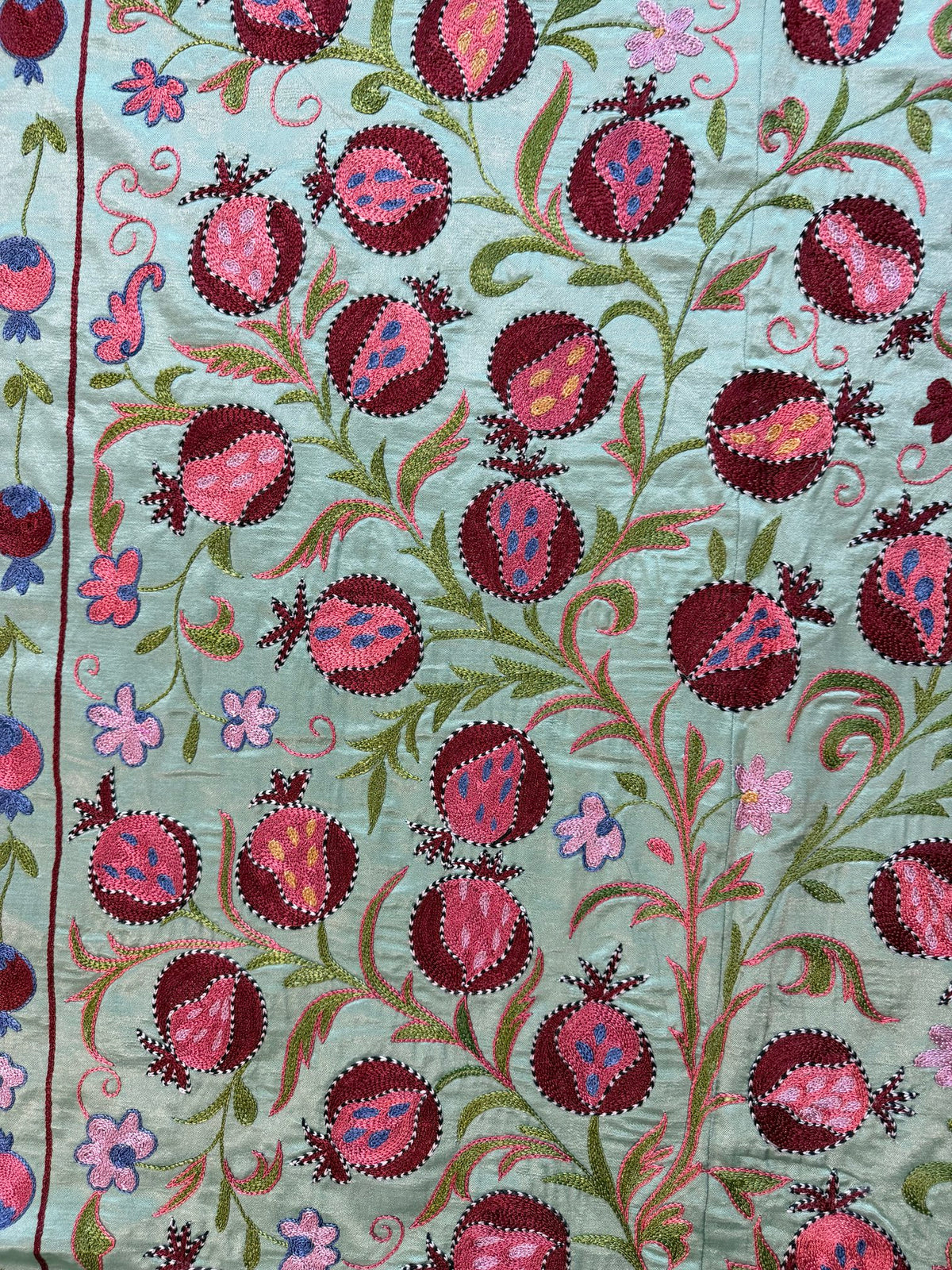 Bird Silk Suzani Embroidery Wall Decor - Boho Green Bukhara Embroidery 3'5'' x 6'3'' - detail 7