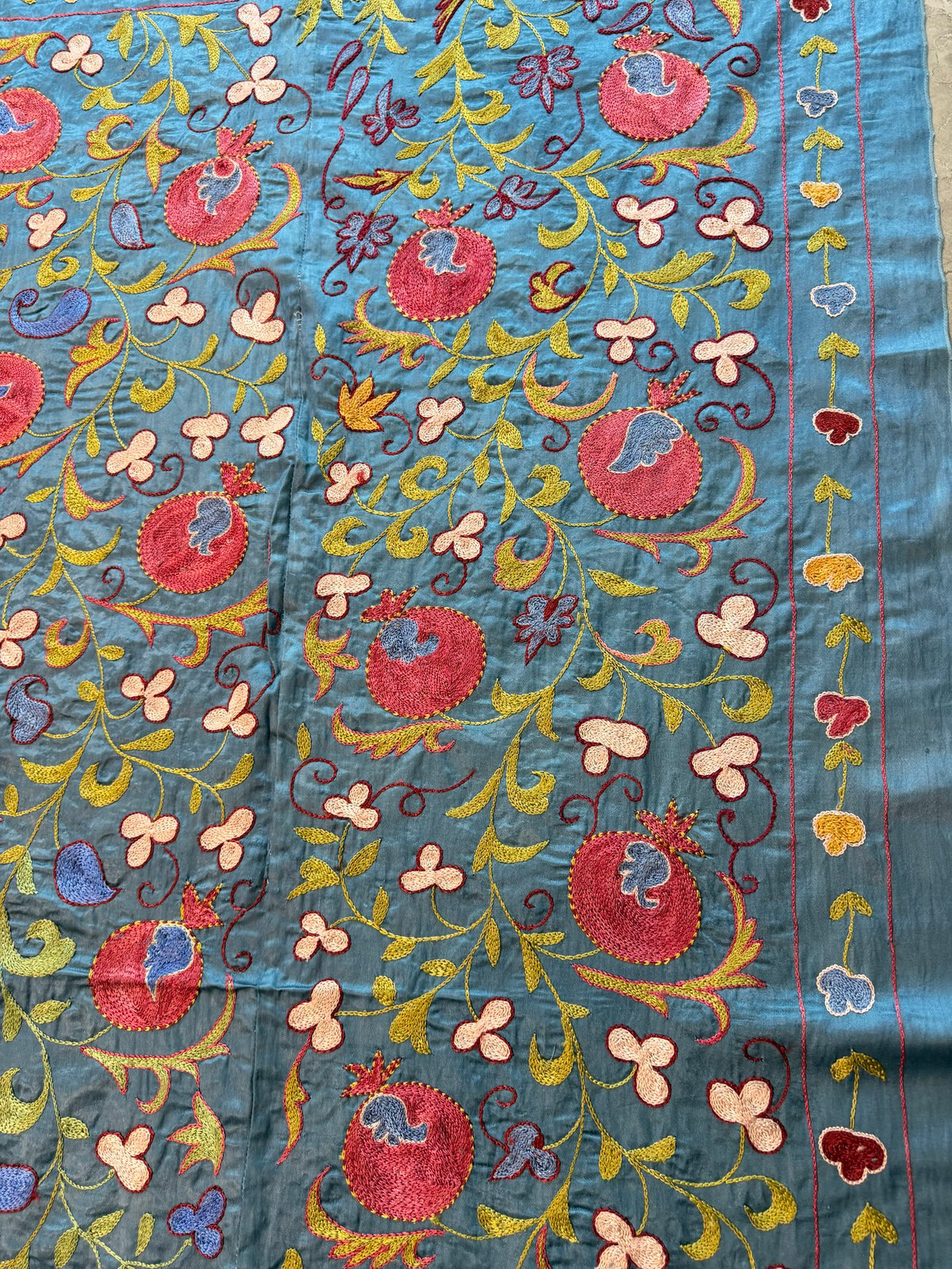 Pomegranate Silk Suzani Tribal Textile - Handmade Blue Tashkent Embroidery 3'2'' x 6'3'' - detail 5