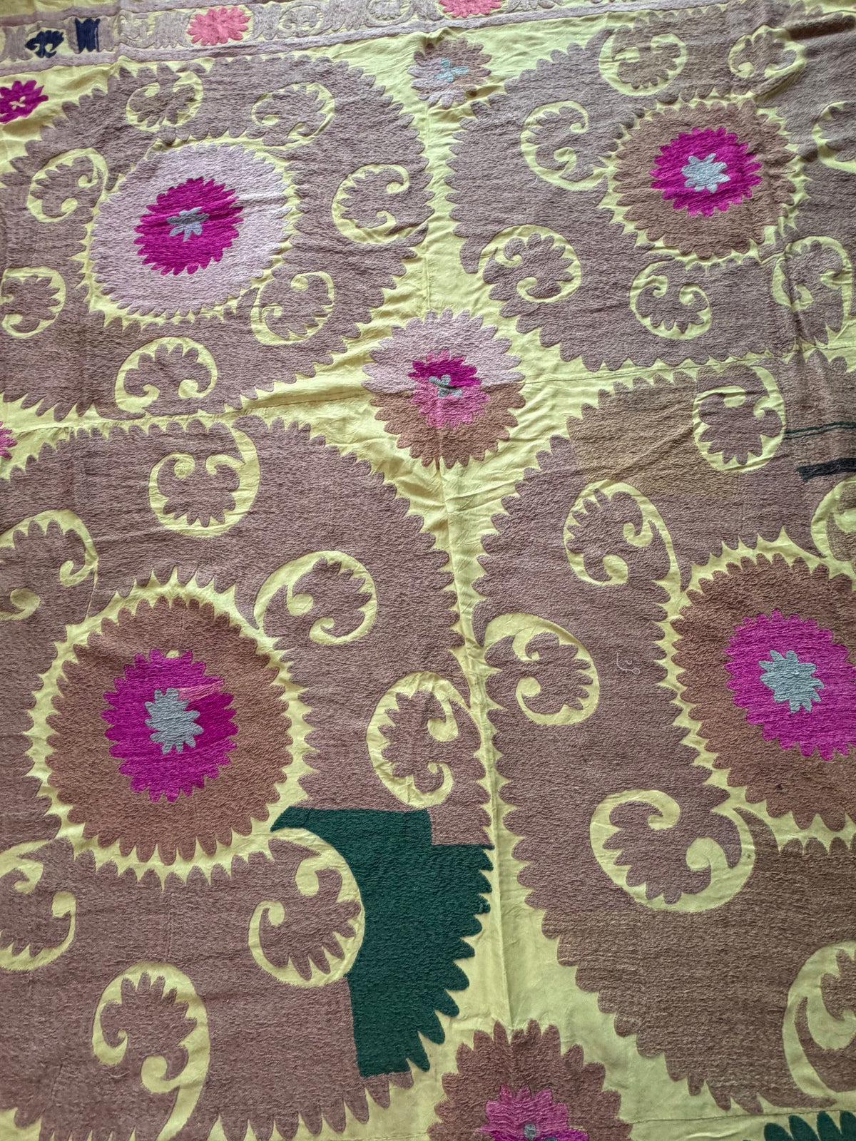 Hand-Embroidered Vintage Yellow Cotton Suzani Tapestry, Medallion Embroidery 6'7'' x 13'9'' - detail 7