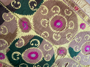 Hand-Embroidered Vintage Yellow Cotton Suzani Tapestry, Medallion Embroidery 6'7'' x 13'9'' - detail 8