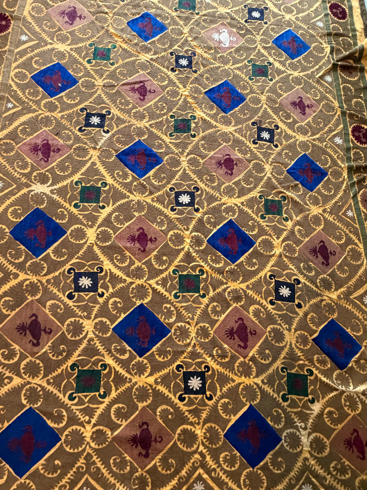 Lattice Motif Cotton Suzani Tablecloth, Boho Vintage Gold Uzbek Textile 7'1'' x 10'8'' - detail 2