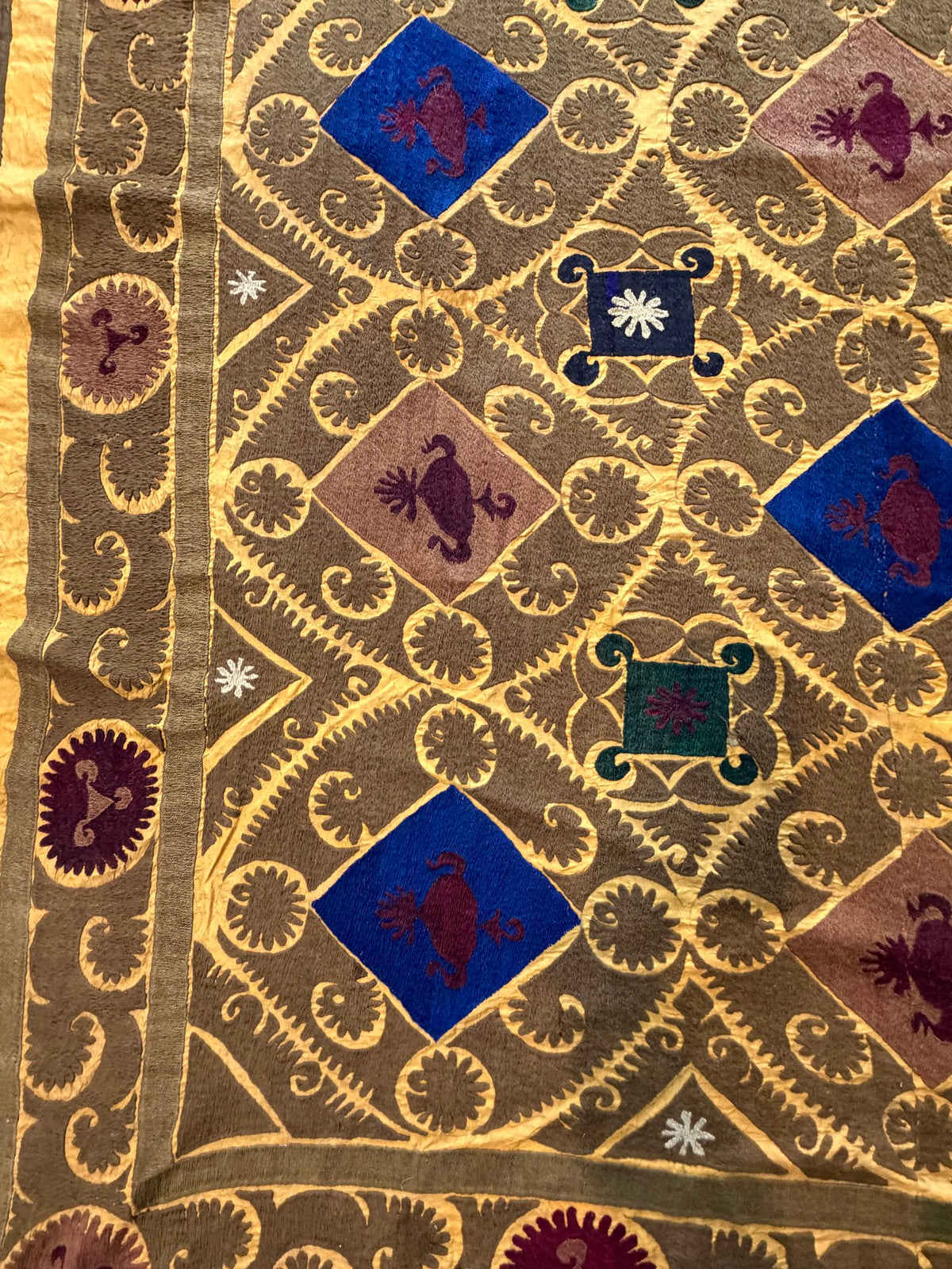 Lattice Motif Cotton Suzani Tablecloth, Boho Vintage Gold Uzbek Textile 7'1'' x 10'8'' - detail 4