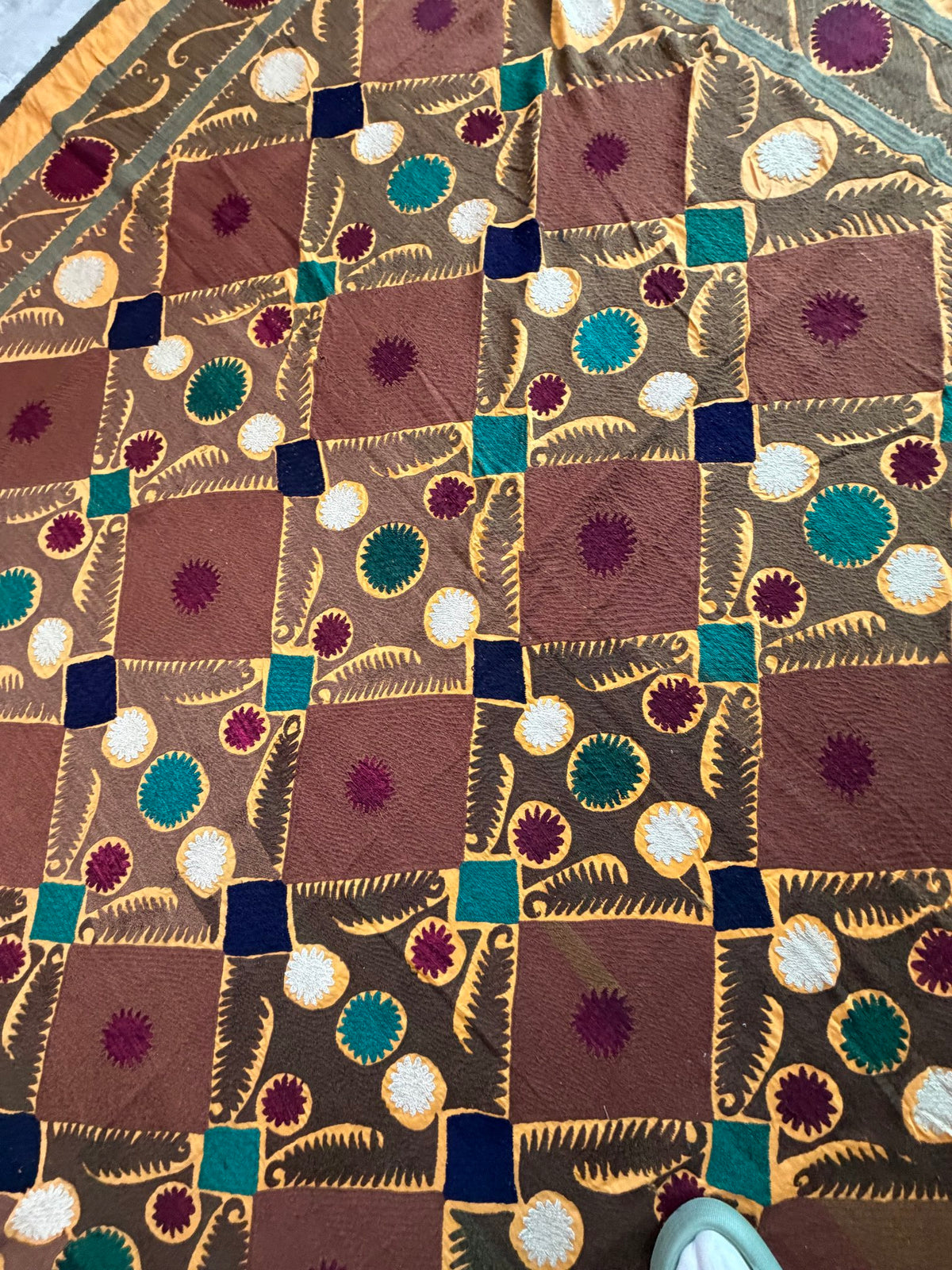 Vintage Brown Cotton Suzani Embroidered Wall Hanging, Lattice Embroidery 7'7'' x 12'2'' - detail 6