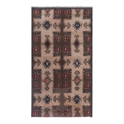 Vintage Decorative Turkish Karapinar Rug 4'6'' X 8'