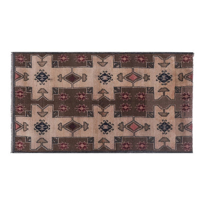 Vintage Decorative Turkish Karapinar Rug 4'6'' X 8'