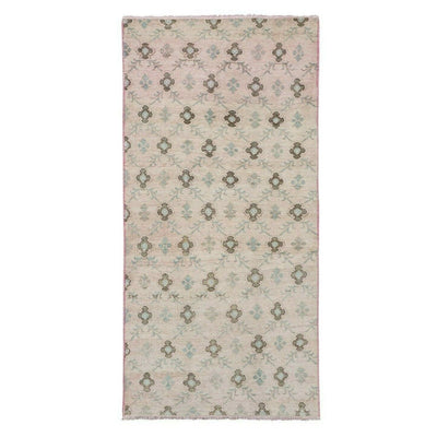 Vintage Faded Light Pink Turkish Karapinar Rug - Desinger Carpet 4'9" X 9'4"