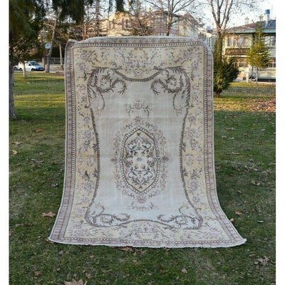 Distressed Turkish Sparta Rug With Floral Design 5'6" X 8'12"