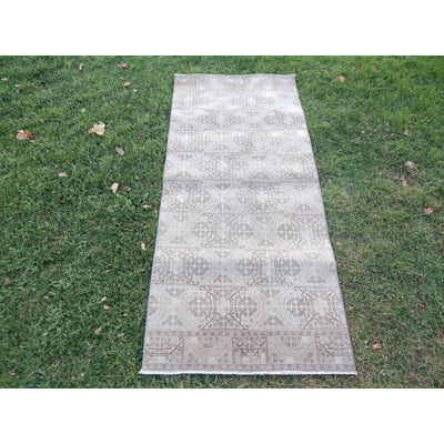 Vintage Wool Medallion Nomadic Bohemian Boho Rug With Rich Border 2'9" X 6'