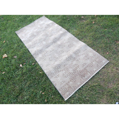 Vintage Wool Medallion Nomadic Bohemian Boho Rug With Rich Border 2'9" X 6'